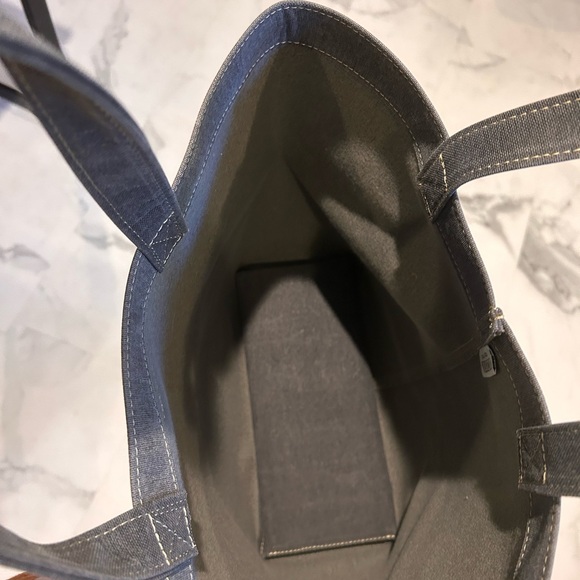 CONSUELA Large Tote Bag - Picture 2 of 2